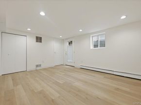 84 N Fordham Road, Hicksville NY 11801