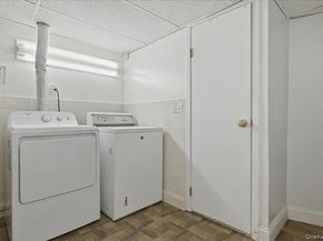 34 Jasmine Lane, Valley Stream NY 11581