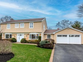 9 Bowen Place, Stony Brook NY 11790