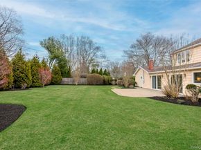 9 Bowen Place, Stony Brook NY 11790