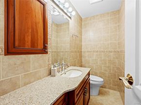 9 Bowen Place, Stony Brook NY 11790