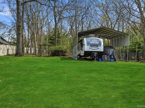 75 Oregon Avenue, Medford NY 11763