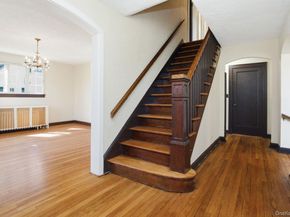 5 Seymour Place, White Plains NY 10605