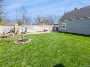 29 Spool Lane, Levittown NY 11756
