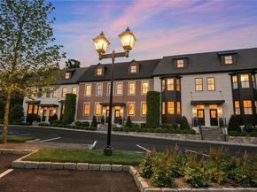 162 Bedford Road 16, Armonk NY 10504
