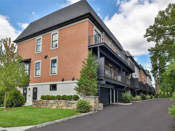 162 Bedford Road 16, Armonk NY 10504
