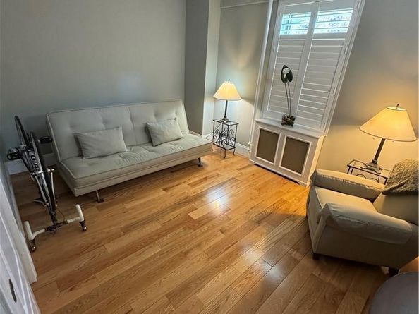 8 Fordham Hill Oval 1B, Bronx NY 10468