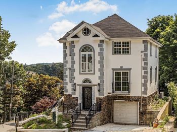 11 Prospect Drive
