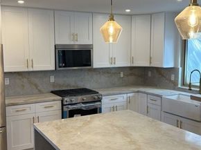 25052 Calle Arenal, Lake Forest (el Toro) CA 92630