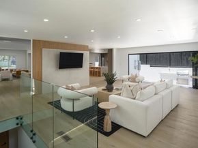 3231 Hawk Street, San Diego CA 92103