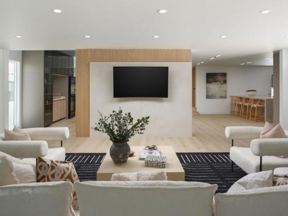 3231 Hawk Street, San Diego CA 92103