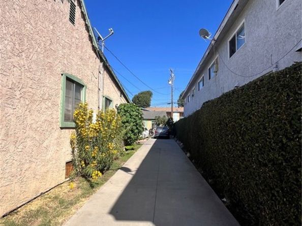 2430 Atlantic, Long Beach CA 90806