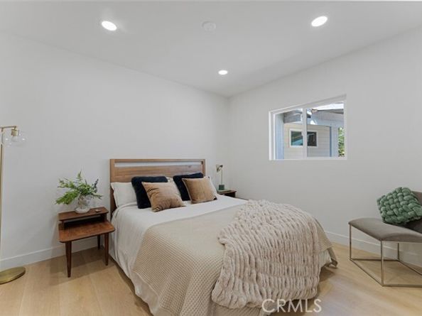 981 Nordica Drive, Los Angeles CA 90065