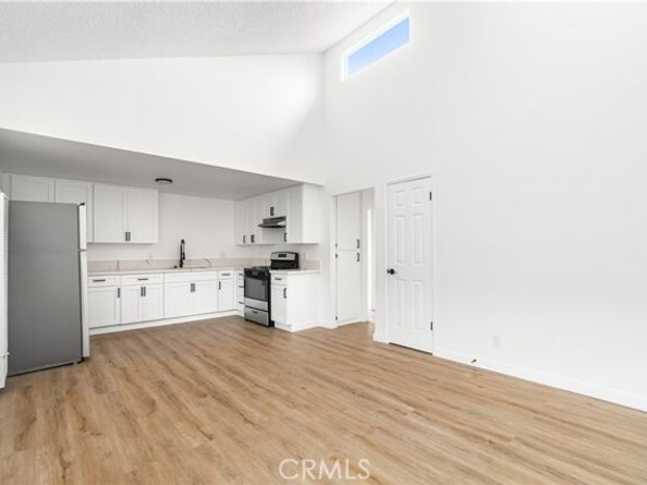 663 W 2nd Street, San Pedro (los Angeles) CA 90731