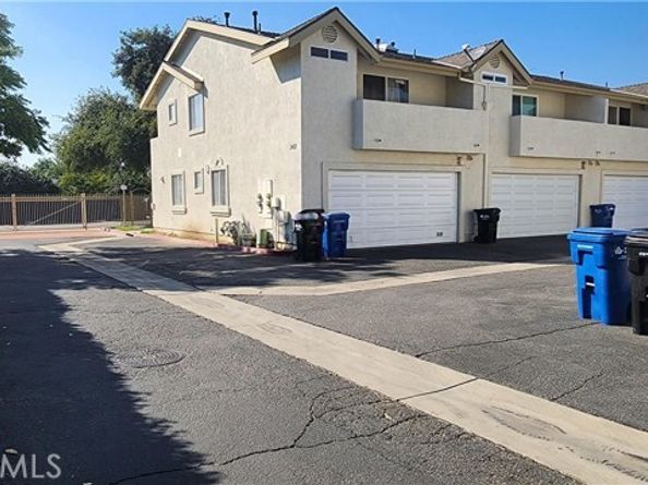 1425 S White A, Pomona CA 91766