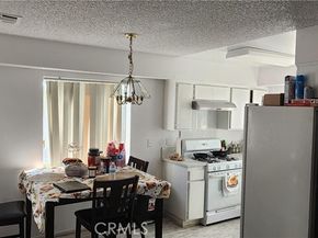 1425 S White A, Pomona CA 91766