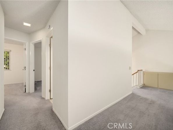 26426 Fox Glen 14, Lake Forest (el Toro) CA 92630