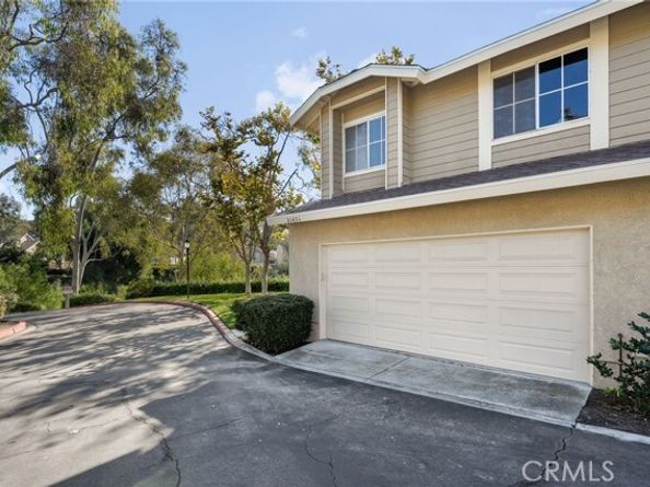 26426 Fox Glen 14, Lake Forest (el Toro) CA 92630