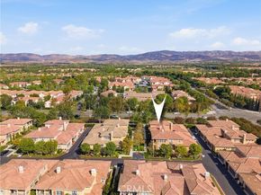 23 Herringbone, Irvine CA 92620