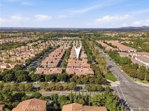 23 Herringbone, Irvine CA 92620