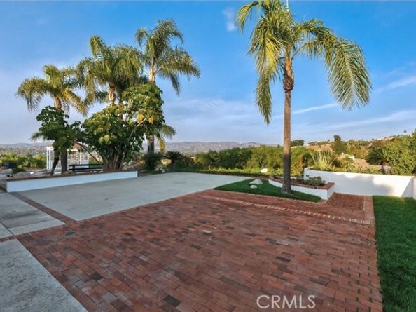 266 S Via Montanera, Anaheim CA 92807