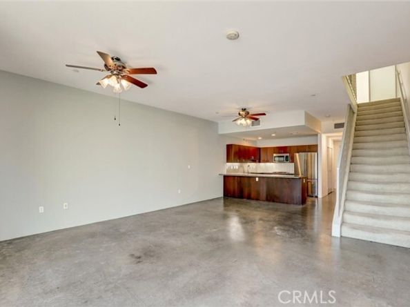 285 W 6th Street 327, San Pedro (los Angeles) CA 90731