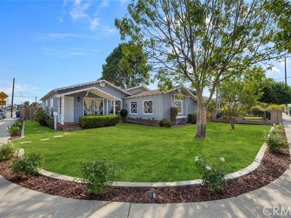 1566 N Neptune, Wilmington (los Angeles) CA 90744