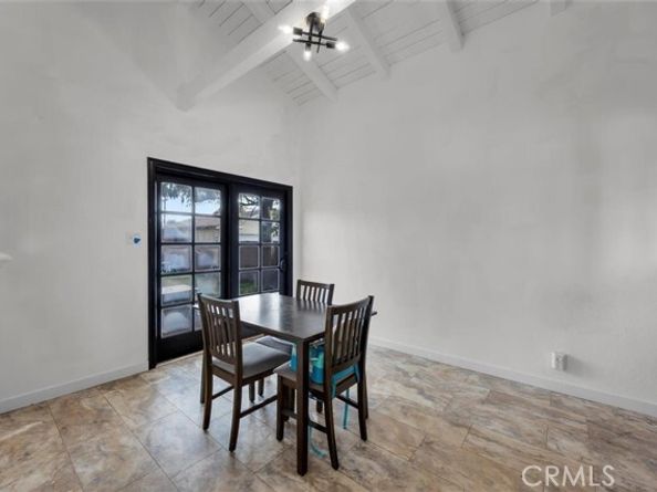 1566 N Neptune, Wilmington (los Angeles) CA 90744