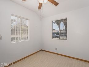 6900 Aura Avenue, Reseda (los Angeles) CA 91335