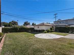 6900 Aura Avenue, Reseda (los Angeles) CA 91335