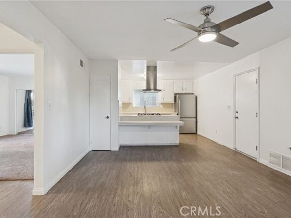 16103 Osborne Street, North Hills (los Angeles) CA 91343