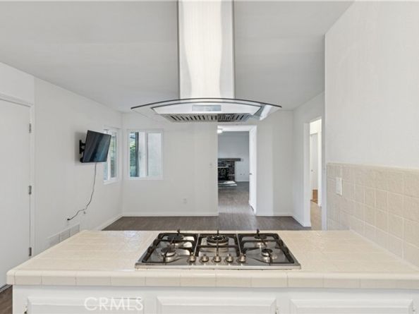 16103 Osborne Street, North Hills (los Angeles) CA 91343