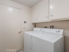 19291 Berclair Lane, Tarzana (los Angeles) CA 91356