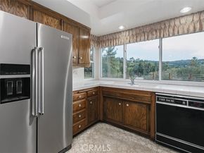 19291 Berclair Lane, Tarzana (los Angeles) CA 91356