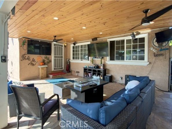 14388 Beaver Street, Sylmar (los Angeles) CA 91342