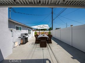 16420 Flanders Street, Granada Hills (los Angeles) CA 91344