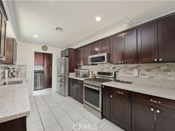 16420 Flanders Street, Granada Hills (los Angeles) CA 91344