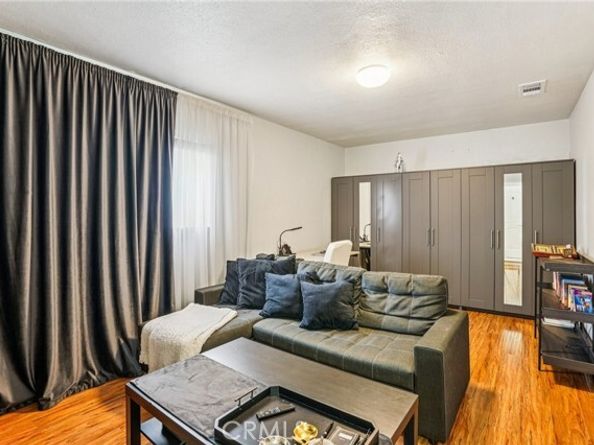 10141 McClemont Ave, Tujunga (los Angeles) CA 91042