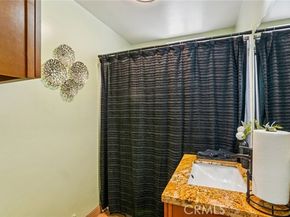 10141 McClemont Ave, Tujunga (los Angeles) CA 91042