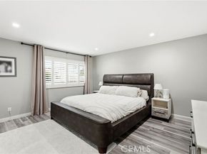 10220 Zelzah 4, Northridge (los Angeles) CA 91325