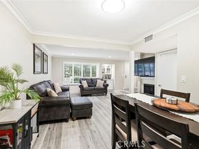 10220 Zelzah 4, Northridge (los Angeles) CA 91325