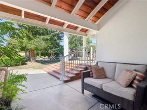 11129 White Oak, Granada Hills (los Angeles) CA 91344