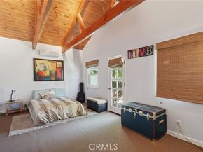 11129 White Oak, Granada Hills (los Angeles) CA 91344
