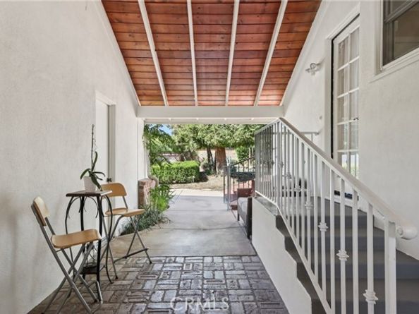 11129 White Oak, Granada Hills (los Angeles) CA 91344