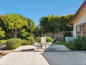 22511 Ballinger Street, Chatsworth (los Angeles) CA 91311