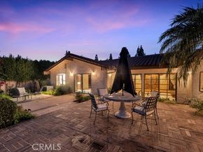 22511 Ballinger Street, Chatsworth (los Angeles) CA 91311