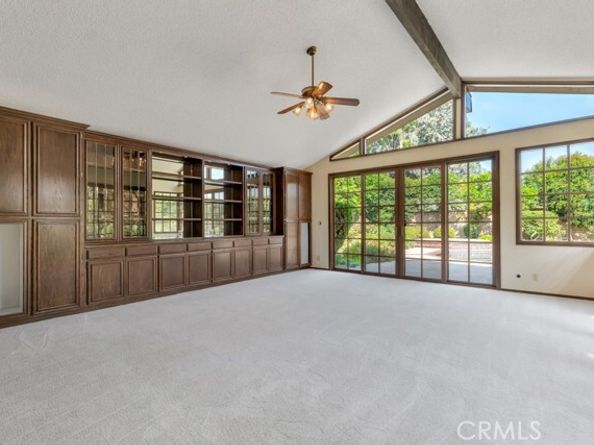 22511 Ballinger Street, Chatsworth (los Angeles) CA 91311