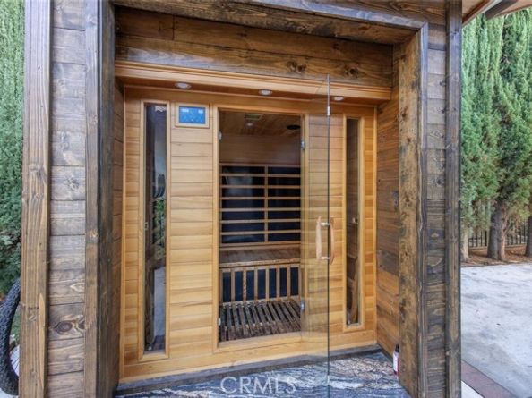 10441 Bloomfield, Toluca Lake (los Angeles) CA 91602