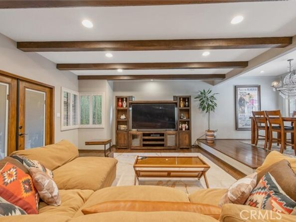 10441 Bloomfield, Toluca Lake (los Angeles) CA 91602