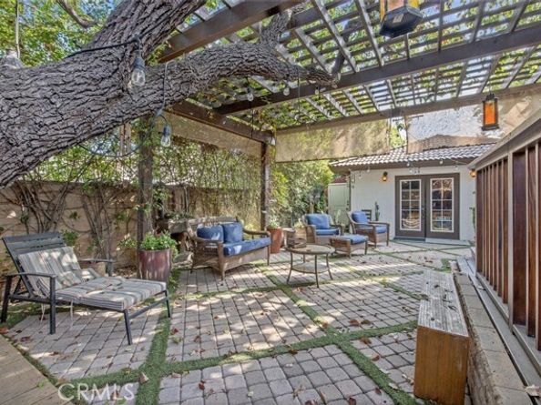 10441 Bloomfield, Toluca Lake (los Angeles) CA 91602